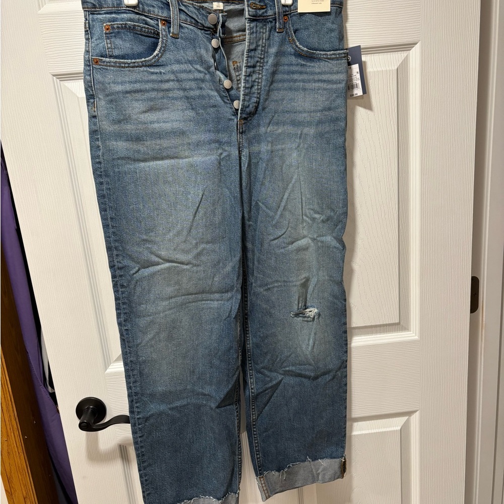 NWT Universal Thread straight leg jeans